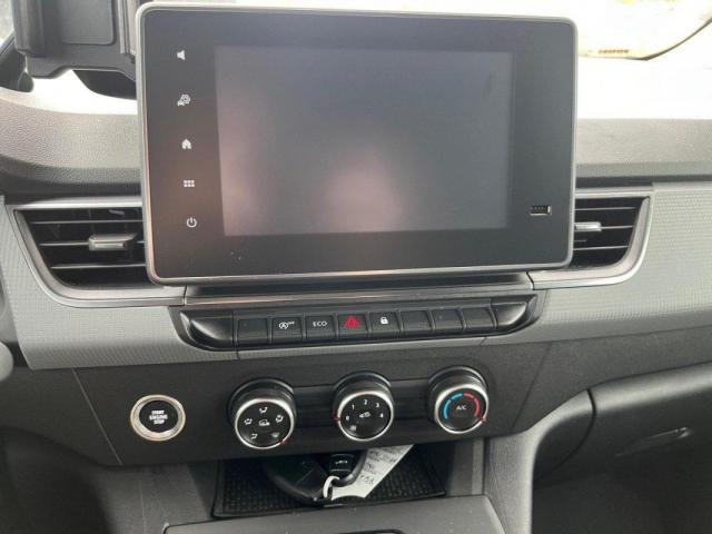 Nissan Townstar image 4