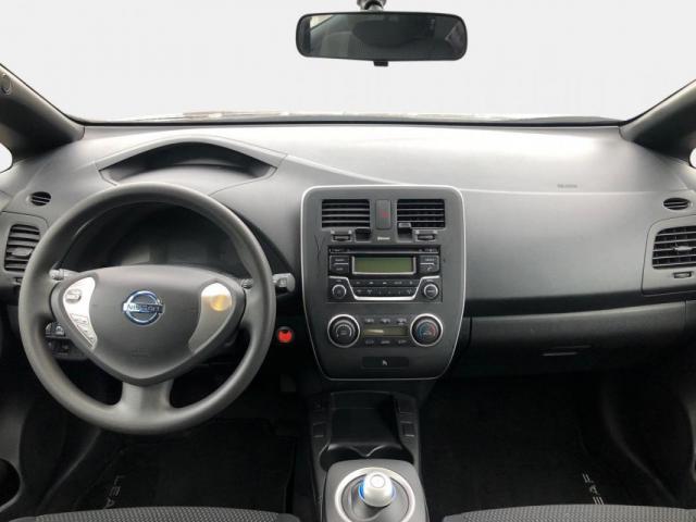 Nissan Leaf image 7
