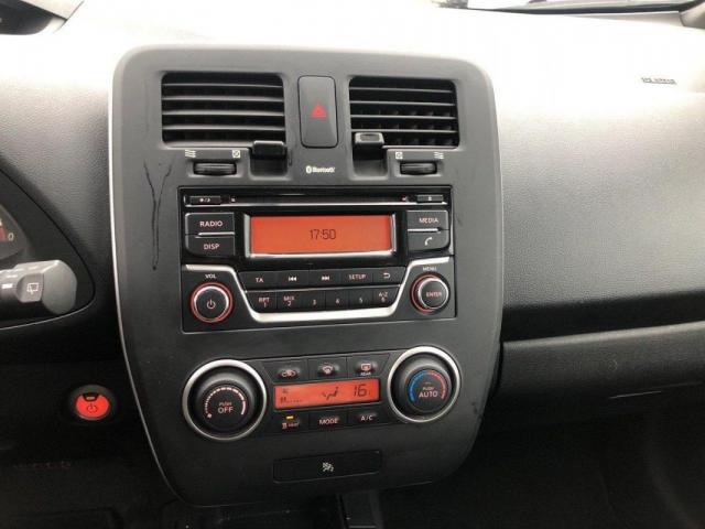 Nissan Leaf image 8