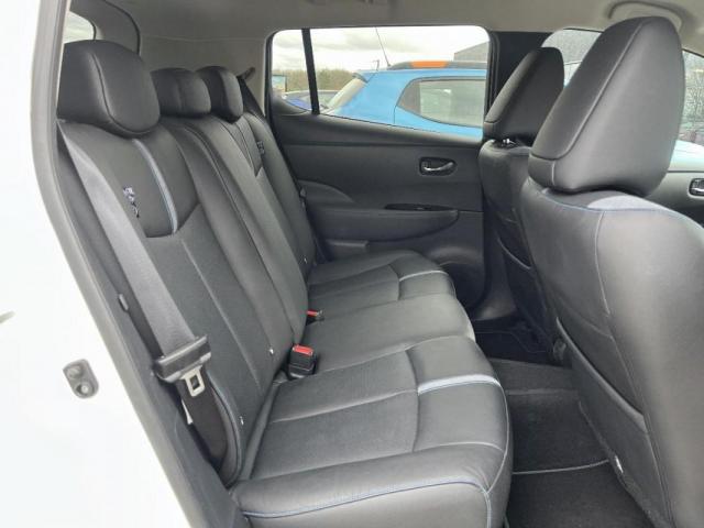 Nissan Leaf image 4