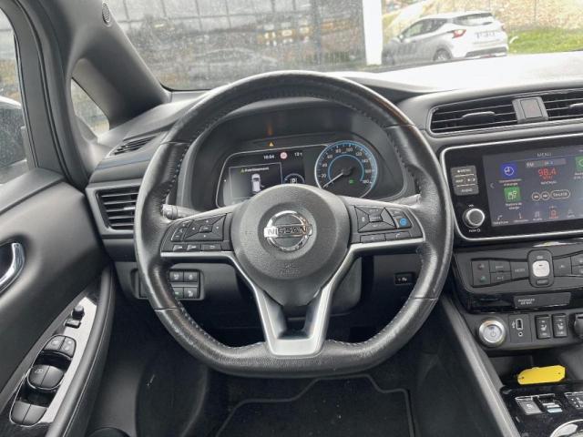 Nissan Leaf image 7