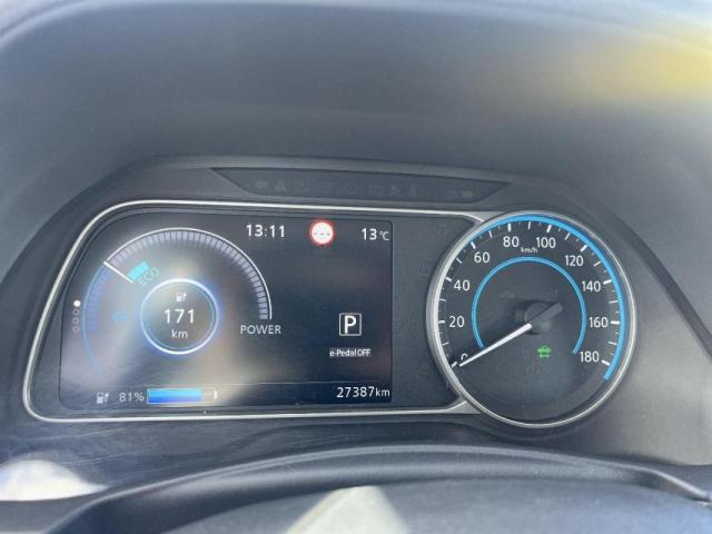 Nissan Leaf image 8