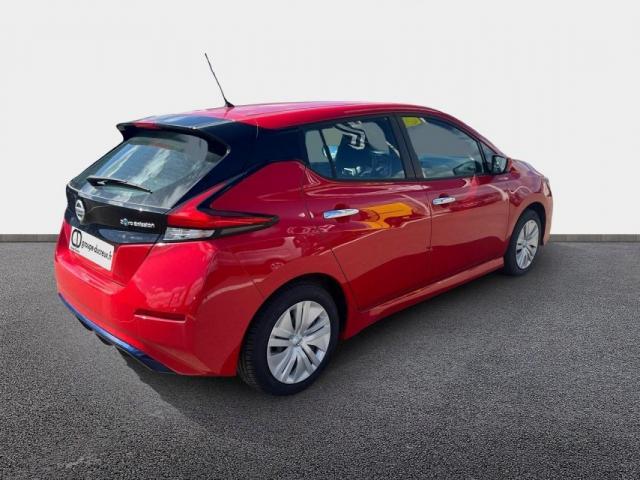 Nissan Leaf image 4