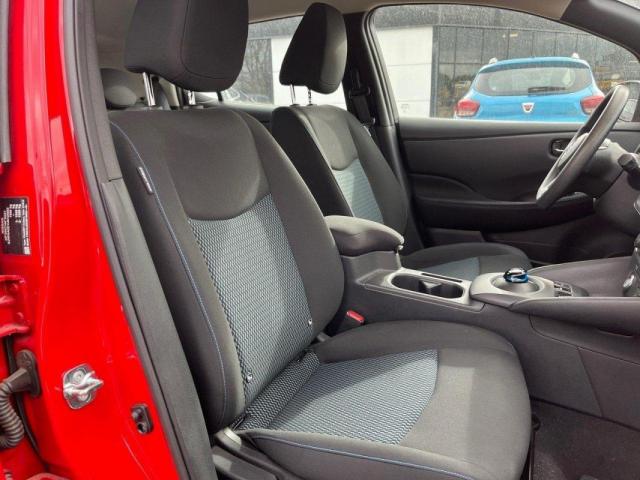 Nissan Leaf image 1