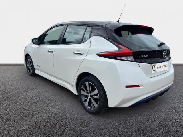Nissan Leaf image 9