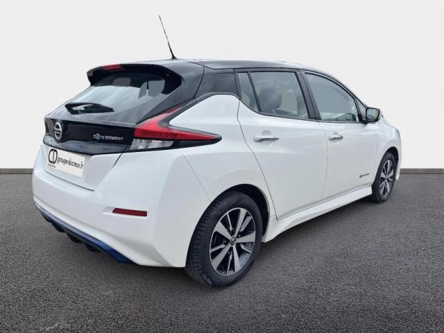 Nissan Leaf image 6