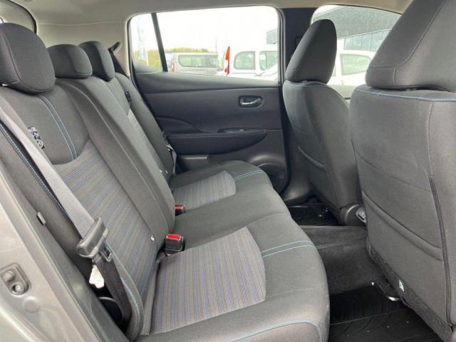 Nissan Leaf image 5