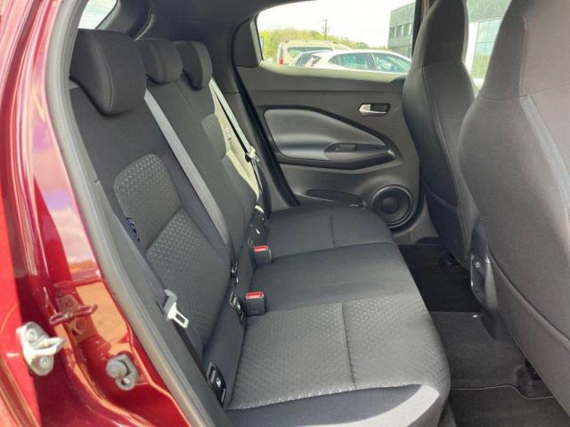 Nissan Juke image 8