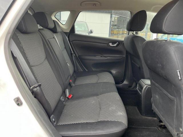 Nissan Pulsar image 9