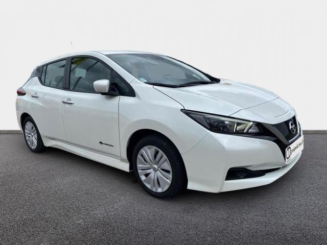 Nissan Leaf image 3