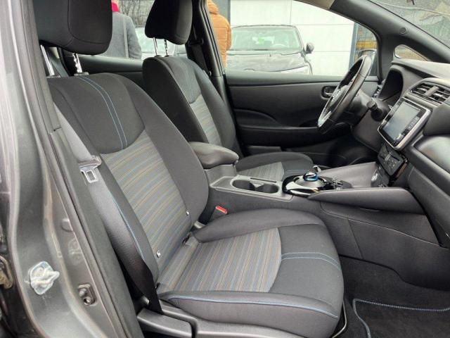 Nissan Leaf image 3