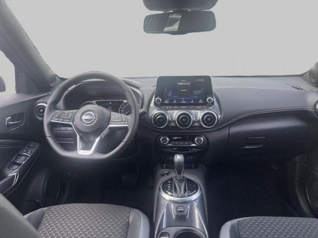 Nissan Juke image 6