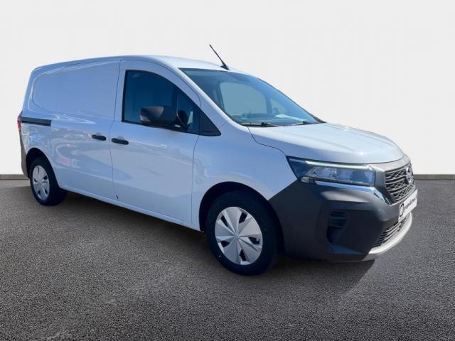 Nissan Townstar image 5