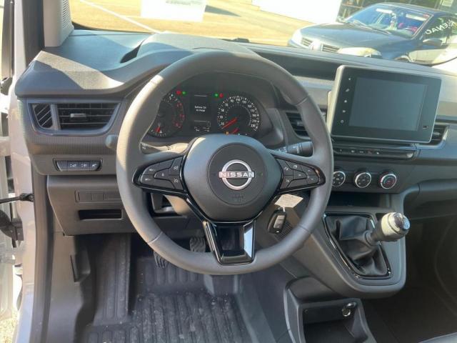 Nissan Townstar image 3