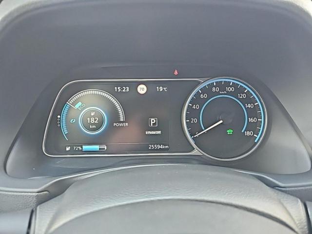 Nissan Leaf image 9