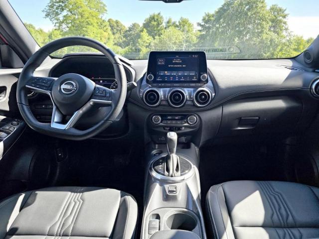 Nissan Juke image 5