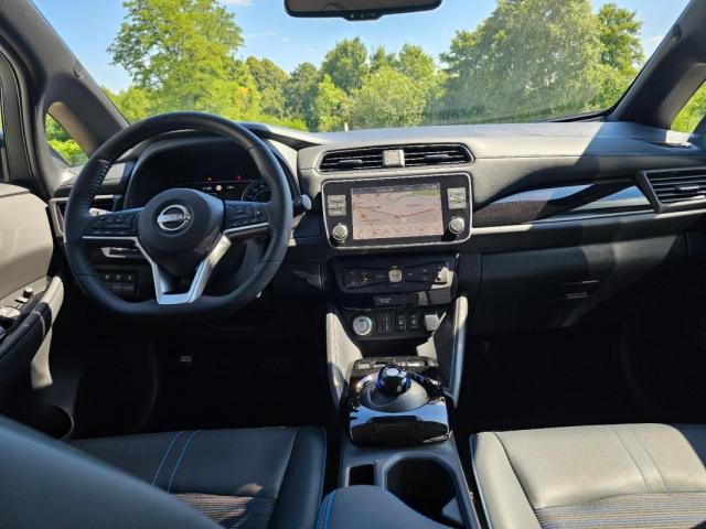 Nissan Leaf image 7
