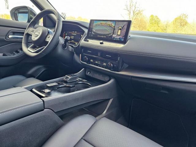 Nissan X-Trail image 3