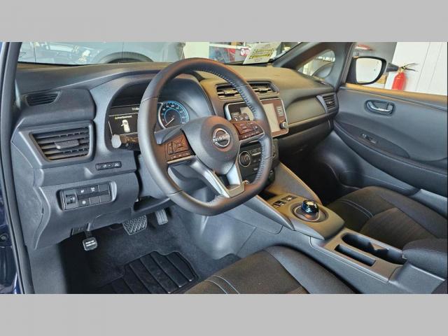 Nissan Leaf image 3