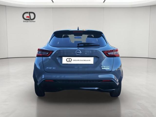 Nissan Juke image 9