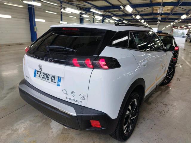 Peugeot 2008 image 3