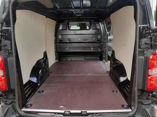 Toyota Proace image 2