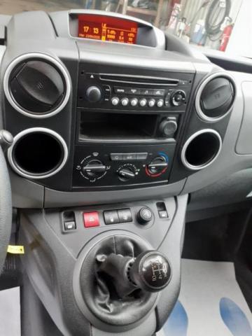 Peugeot Partner image 1