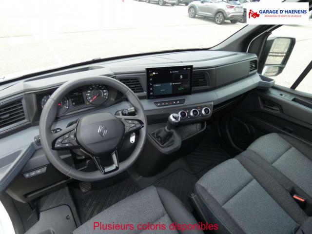 Renault Master image 8