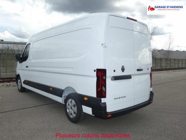 Renault Master image 9