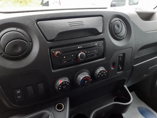 Renault Master image 8
