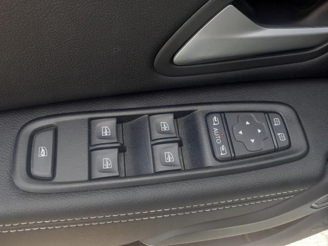 Dacia Duster image 4