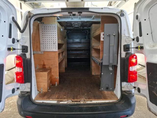 Citroen Jumpy image 1