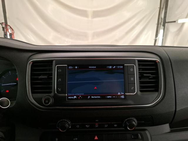 Citroen Jumpy image 2