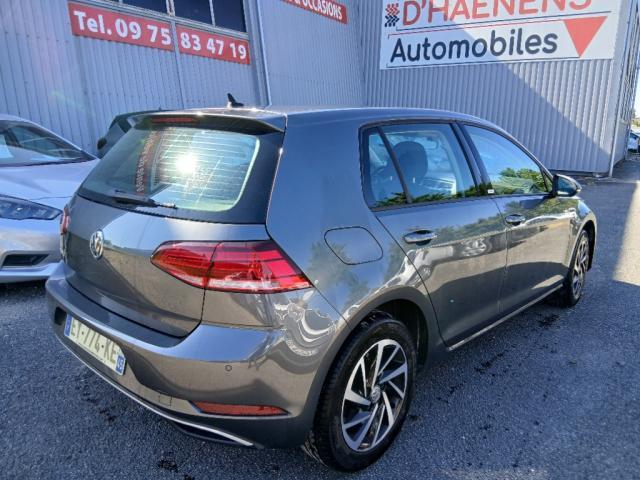 Volkswagen Golf image 8