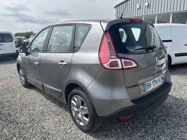 Renault Scénic image 2
