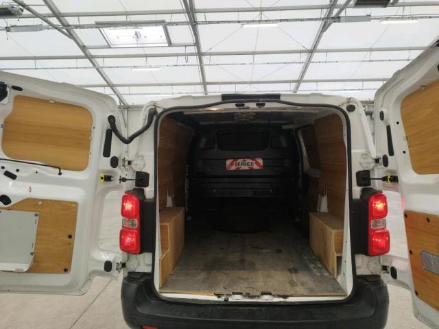 Peugeot Expert image 2