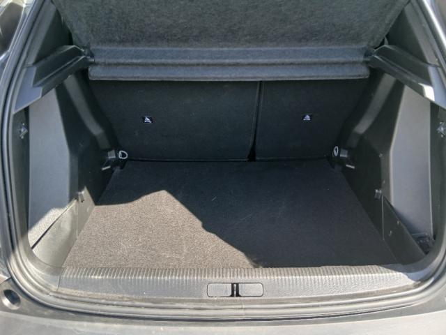 Peugeot 2008 image 4