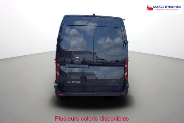 Renault Master image 2