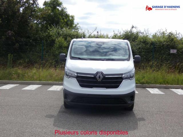 Renault Trafic image 1
