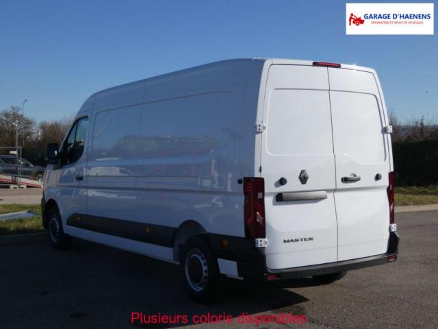 Renault Master image 9