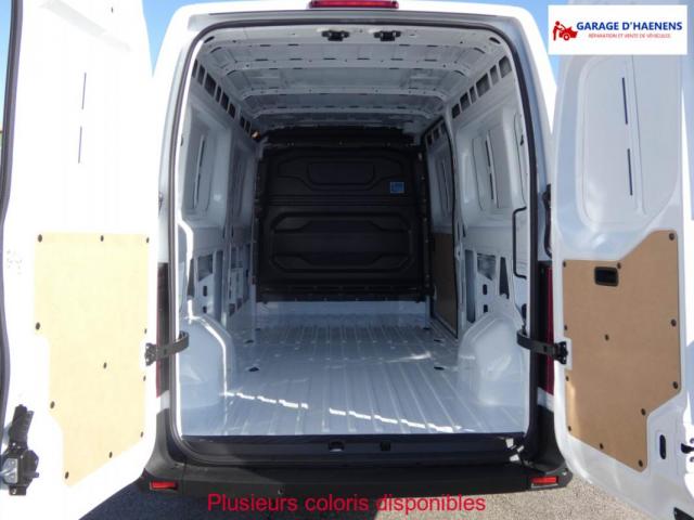 Renault Master image 7