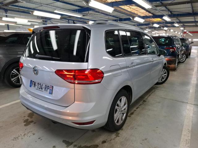 Volkswagen Touran image 2
