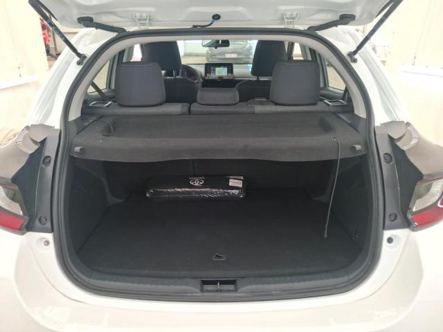 Toyota Yaris image 7