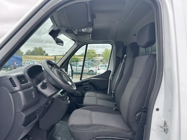 Renault Master image 4