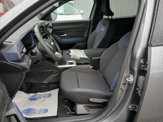 Dacia Duster image 2