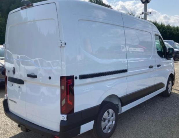 Renault Master image 7