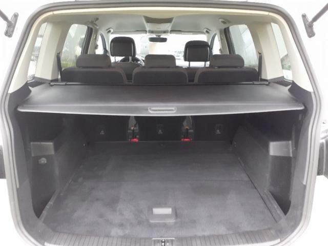Volkswagen Touran image 1