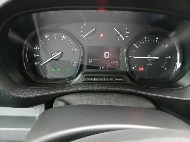 Citroen Jumpy image 6