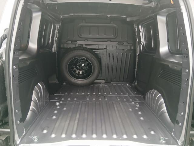 Peugeot Partner image 2