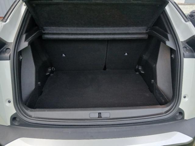 Peugeot 2008 image 1